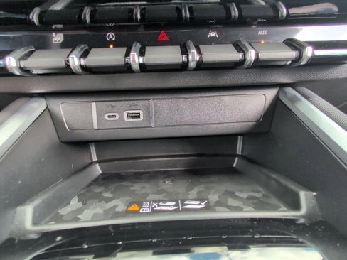 New 2025 Chevrolet Colorado Z71 w/ Technology Package image 21