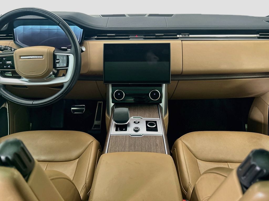 Used 2023 Land Rover Range Rover SE AWD/4WD image 13