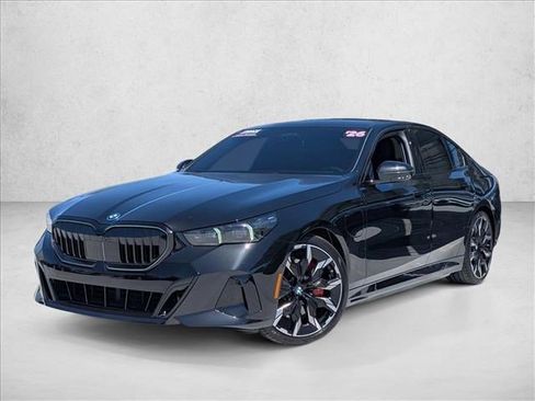Used 2026 BMW 550e xDrive AWD/4WD image 1