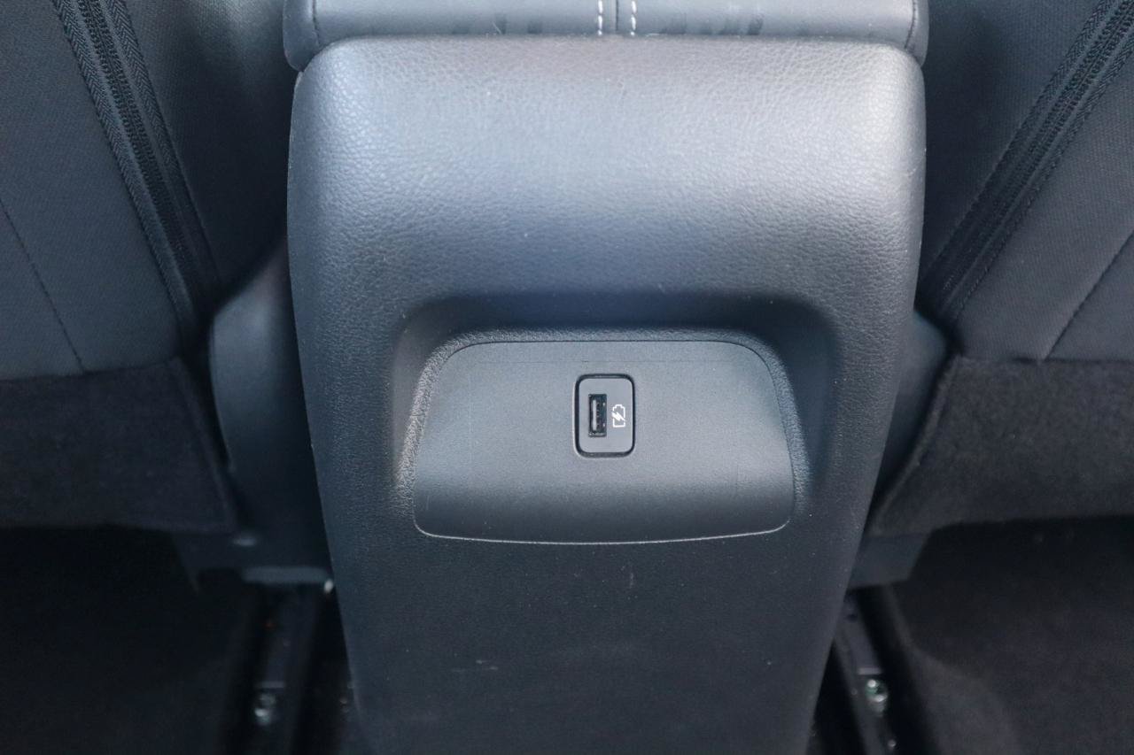 Used 2023 Nissan Sentra SV FWD image 40