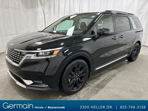 Used 2024 Kia Carnival SX Prestige image 4