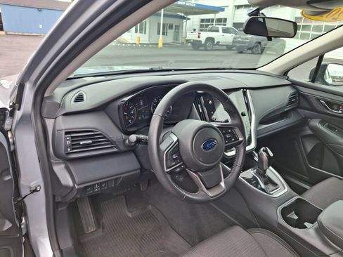 Used 2020 Subaru Outback Premium AWD/4WD image 16