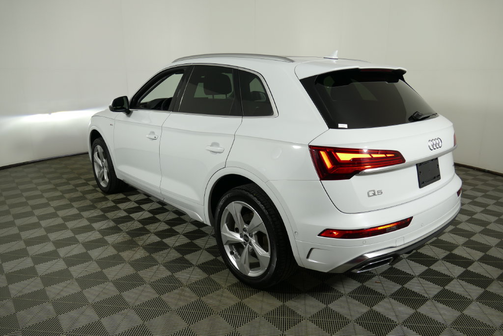 Used 2023 Audi Q5 2.0T Prestige w/ Prestige Package AWD/4WD image 5
