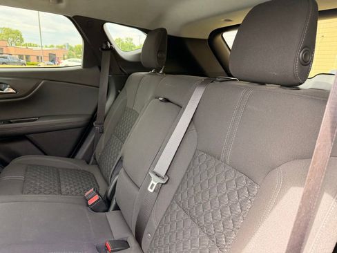 Used 2020 Chevrolet Blazer LT FWD image 18