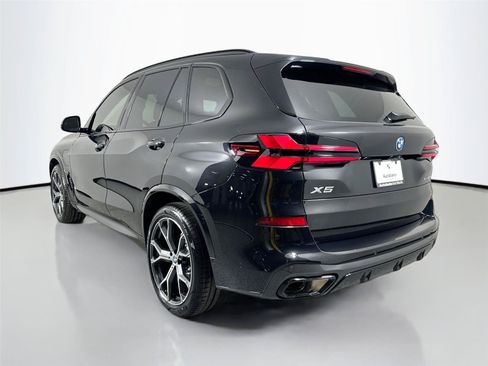 New 2026 BMW X5 xDrive50e AWD/4WD image 14