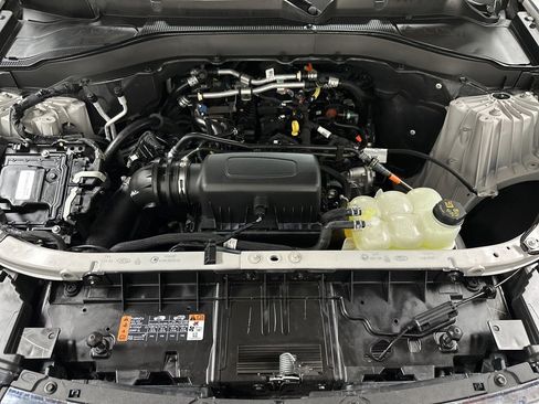 Used 2024 Ford Explorer XLT w/ Equipment Group 202A image 44