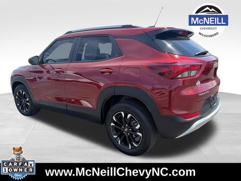 Used 2022 Chevrolet TrailBlazer LT w/ Driver Confidence Package FWD image 5