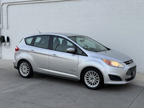 Used 2015 Ford C-MAX SE image 9