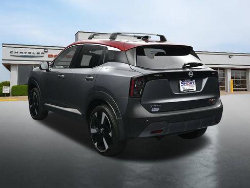 Used 2026 Nissan Kicks SR w/ SR Premium Package AWD/4WD image 3