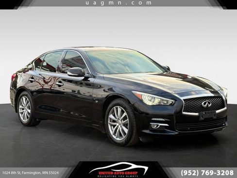 Used 2015 INFINITI Q50 3.7 Sedan 4D w/ Moonroof Package image 1