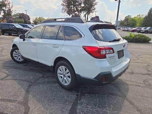 Used 2018 Subaru Outback 2.5i Premium AWD/4WD image 12