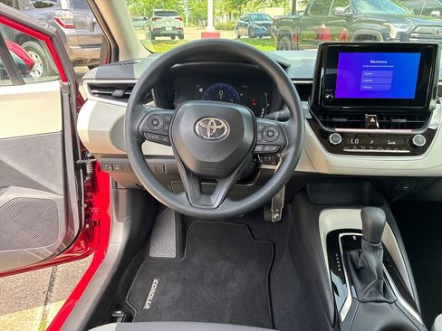 New 2026 Toyota Corolla LE FWD image 18