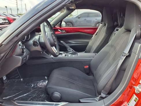 New 2026 MAZDA MX-5 Miata Club w/ Interior Package RWD image 12