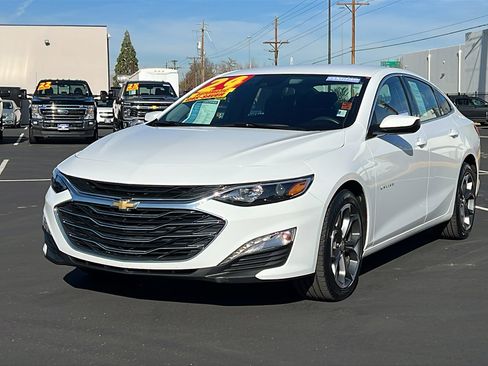 Certified 2024 Chevrolet Malibu LT image 1