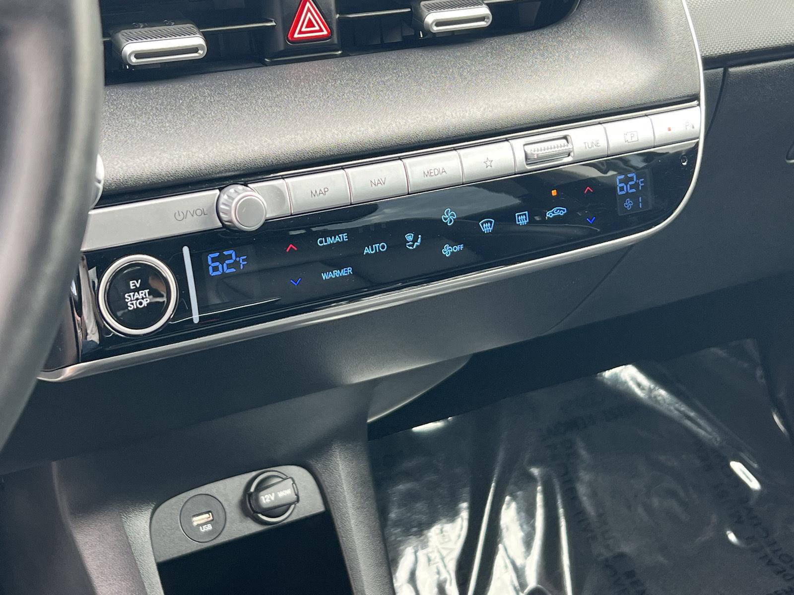 Certified 2023 Hyundai Ioniq 5 Limited AWD/4WD image 36