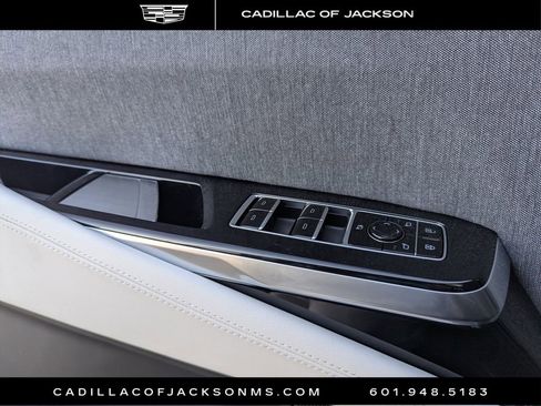 New 2026 Cadillac Escalade ESV Platinum Luxury w/ LPO, Floor Liner Package image 18