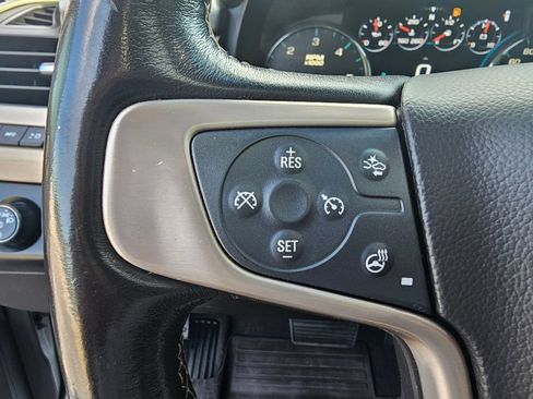 Used 2019 GMC Yukon Denali AWD/4WD image 16