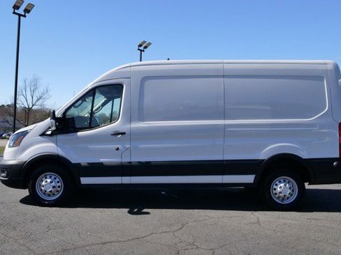 Used 2025 Ford Transit 250 148 Medium Roof Extended AWD image 36