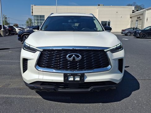 Used 2023 INFINITI QX60 Luxe w/ Cargo Package AWD/4WD image 2