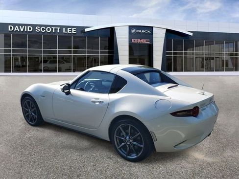 Used 2019 MAZDA MX-5 Miata RF Grand Touring RWD image 3
