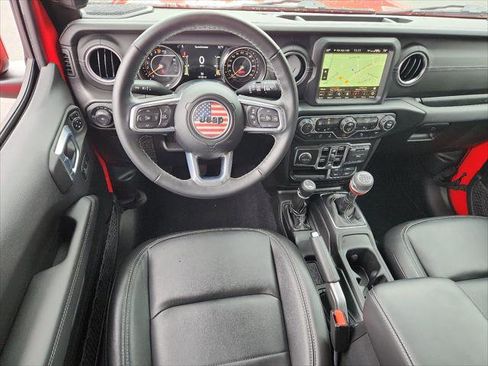 Certified 2022 Jeep Wrangler Unlimited Sahara w/ LED Lighting Group image 11