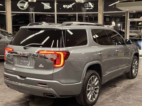 Used 2023 GMC Acadia Denali w/ Denali Technology Package image 10