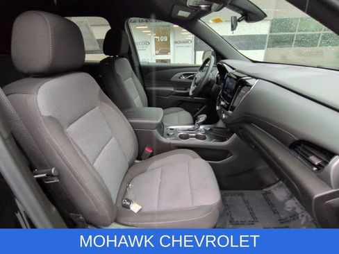 Used 2023 Chevrolet Traverse LT AWD/4WD image 29