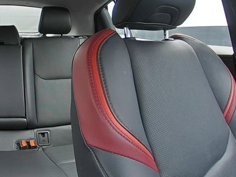 Used 2024 Toyota Prius Prime Premium FWD image 25