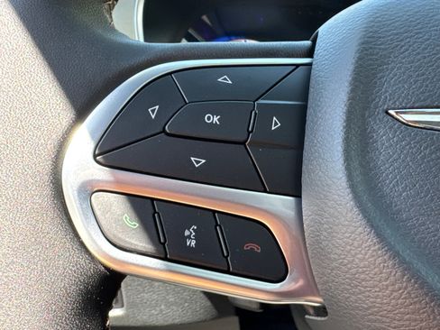 New 2026 Chrysler Pacifica Pinnacle FWD image 33