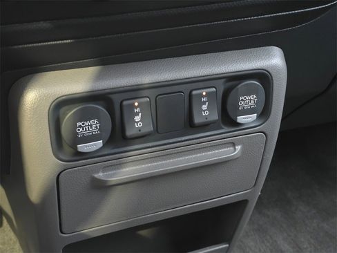 Used 2014 Honda Ridgeline RTL image 21