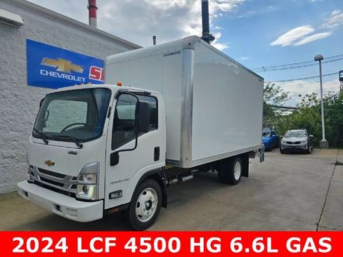 New 2024 Chevrolet Low Cab Forward image 2