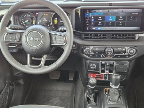 Used 2025 Jeep Wrangler Unlimited Sport S 4xe AWD/4WD image 37