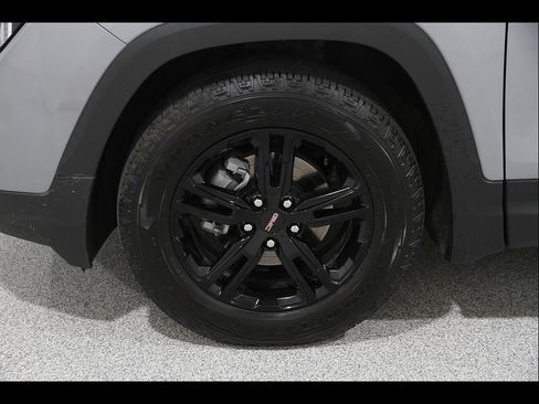 Used 2024 GMC Terrain AT4 w/ Tech Package AWD/4WD image 21