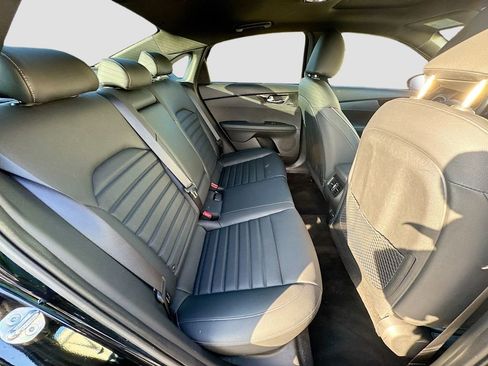 Used 2024 Kia Forte GT-Line w/ GT-Line Premium Package image 35