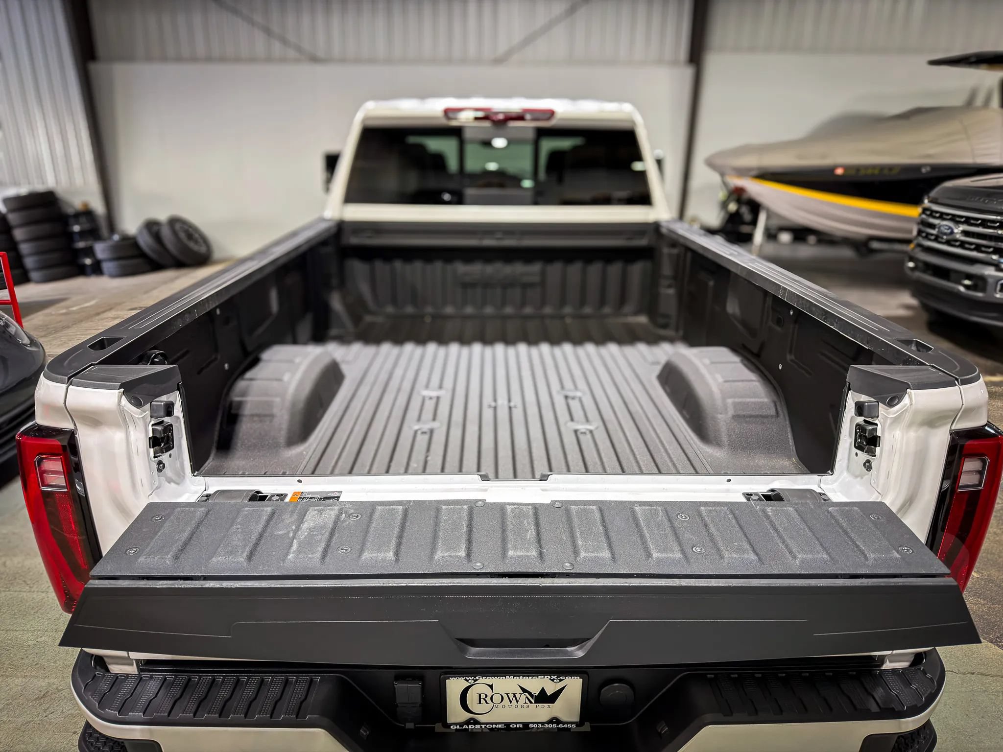 Used 2025 GMC Sierra 3500 Denali Ultimate AWD/4WD image 7