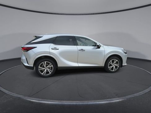Used 2025 Lexus RX 350 Premium w/ Accessory Package (Z1) FWD image 9