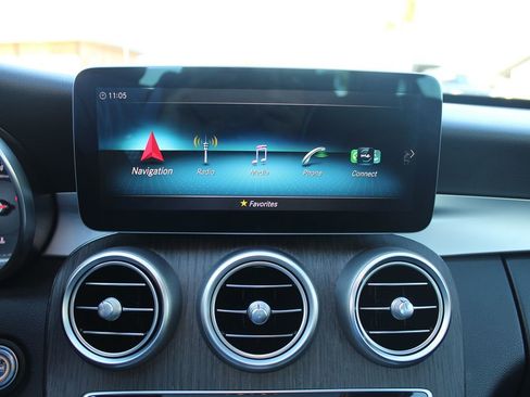 Used 2019 Mercedes-Benz C 300 Sedan image 29