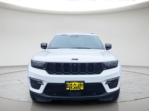 Used 2024 Jeep Grand Cherokee Limited w/ Luxury Tech Group II AWD/4WD image 2