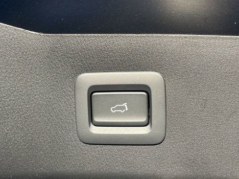 New 2025 MAZDA CX-5 Signature image 33