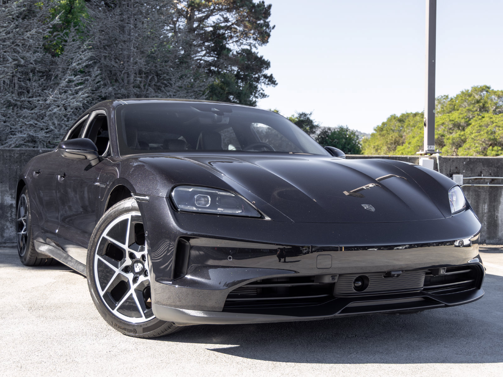 Certified 2025 Porsche Taycan RWD image 9