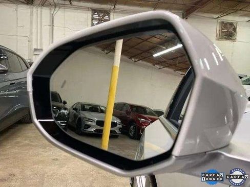 Used 2025 BMW 530i xDrive image 87