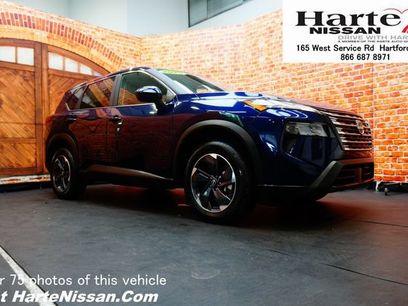 Used 2025 Nissan Rogue SV