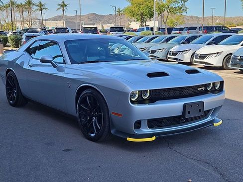 Used 2023 Dodge Challenger SRT Hellcat image 3