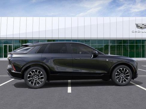 New 2026 Cadillac Lyriq Sport image 2