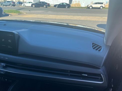Used 2025 Kia K4 FWD image 36