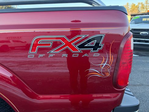 Used 2014 Ford F350 Lariat image 12