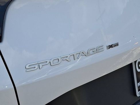 Used 2024 Kia Sportage X-Pro AWD/4WD image 32