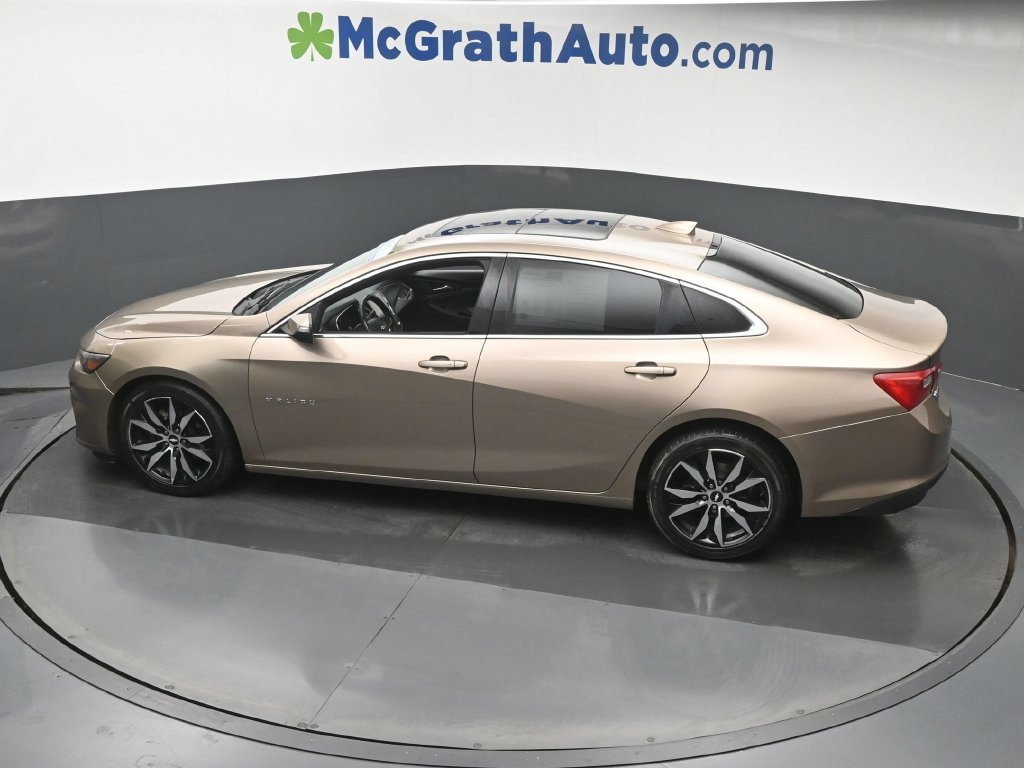 Used 2018 Chevrolet Malibu LT w/ Leather Package FWD image 26