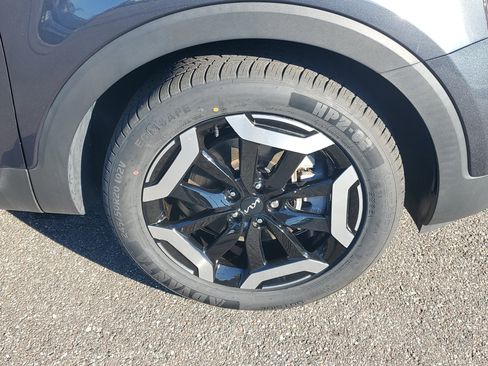 Certified 2024 Kia Telluride S w/ S Sunroof Package image 42