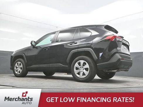 Used 2024 Toyota RAV4 LE AWD/4WD image 31